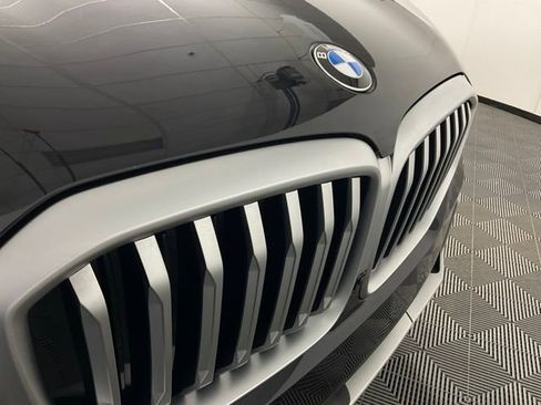 Certified 2025 BMW X5 xDrive40i image 9