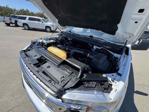 Used 2018 Ford F150 XLT w/ Equipment Group 302A Luxury AWD/4WD image 41