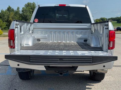 Used 2018 Ford F150 Platinum w/ Equipment Group 701A Luxury AWD/4WD image 7