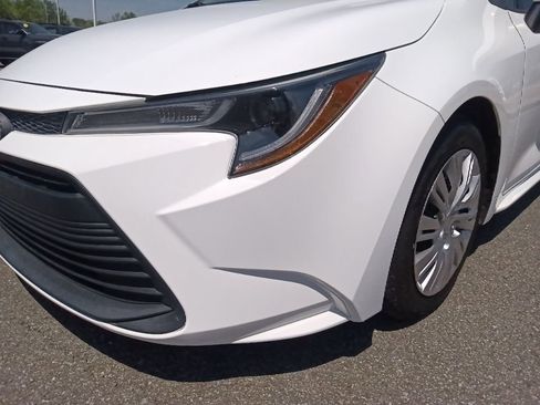 Used 2023 Toyota Corolla LE FWD image 9