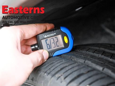 Used 2021 Jeep Compass Limited image 27