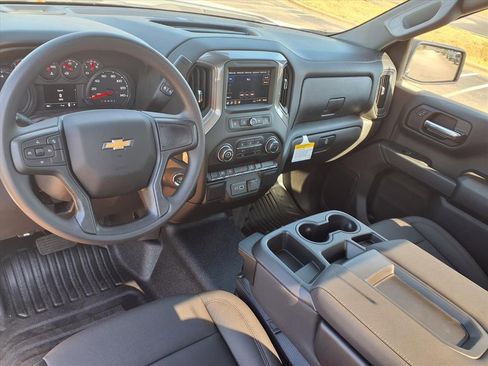 New 2026 Chevrolet Silverado 1500 W/T image 7