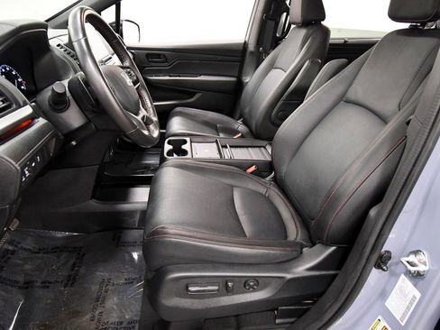 Certified 2025 Honda Odyssey Sport-L image 15