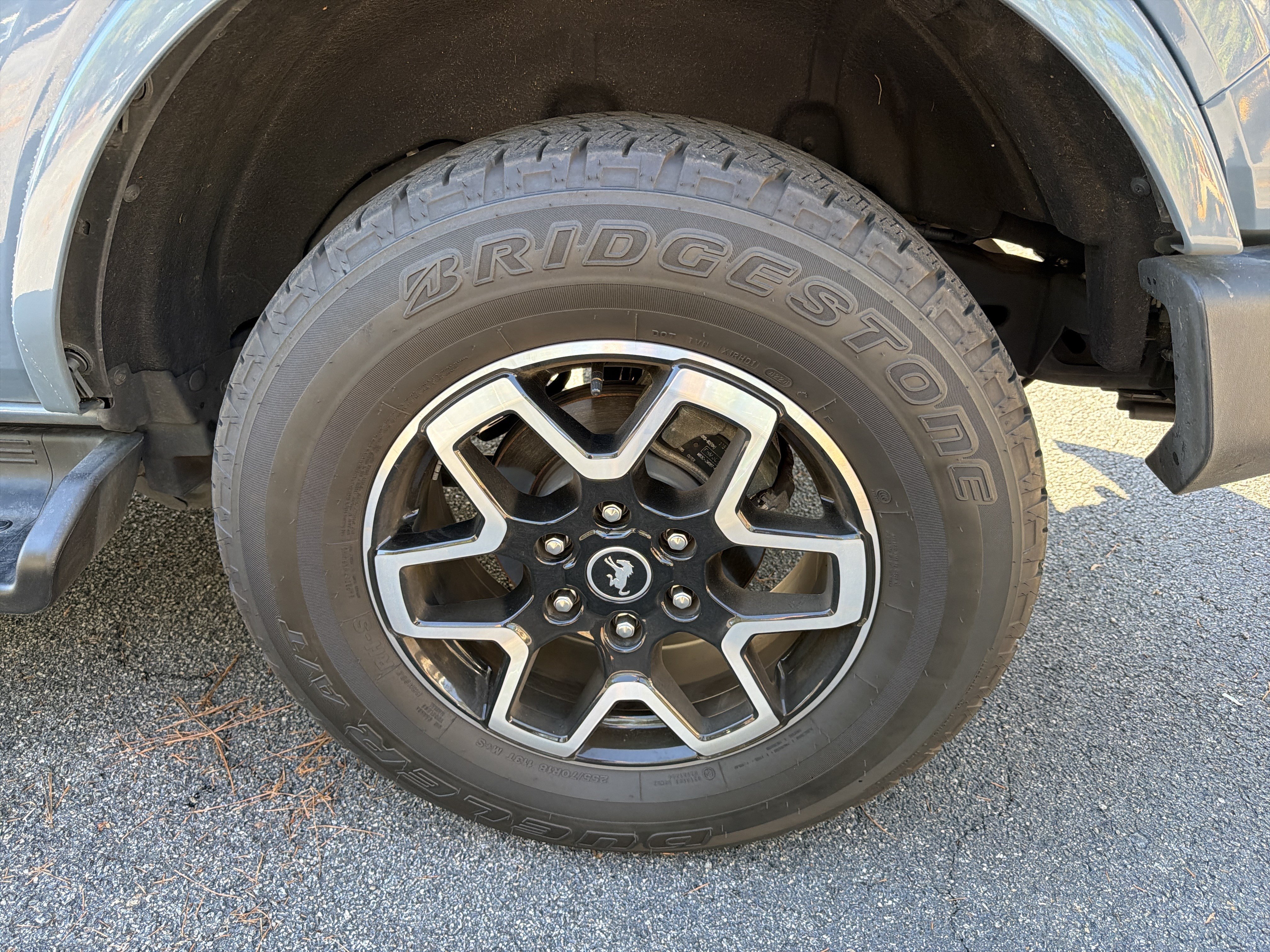 Used 2025 Ford Bronco Outer Banks AWD/4WD image 7
