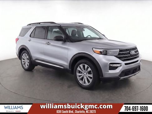 Used 2022 Ford Explorer XLT w/ Equipment Group 202A RWD image 1