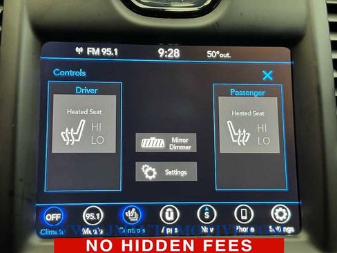 Used 2022 Chrysler 300 S image 26