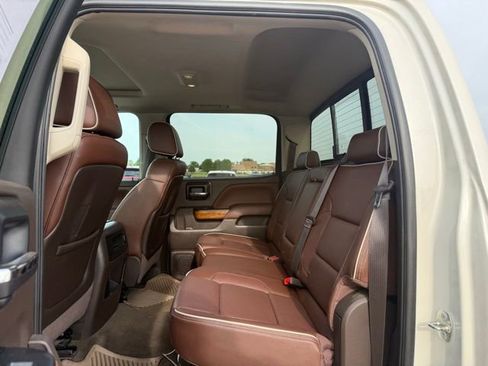Used 2014 Chevrolet Silverado 1500 High Country w/ High Country Premium Package AWD/4WD image 19