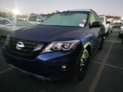 Used 2019 Nissan Pathfinder SL