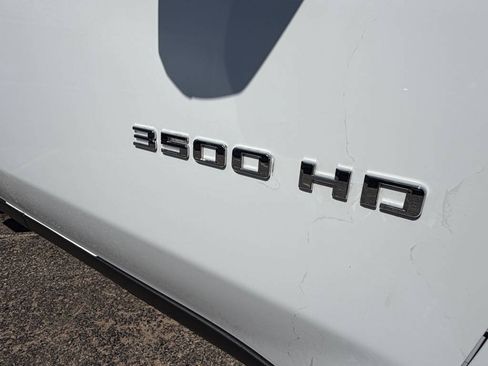 Used 2020 Chevrolet Silverado 3500 LT AWD/4WD image 10