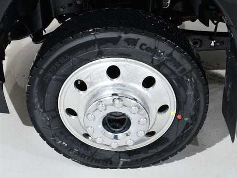 New 2026 Ford F450 Platinum w/ Platinum Plus Package image 24