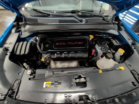 Certified 2018 Jeep Compass Latitude w/ Popular Equipment Group image 10