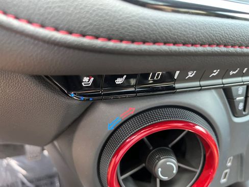 Used 2023 Chevrolet Blazer RS w/ Enhanced Convenience Package image 14