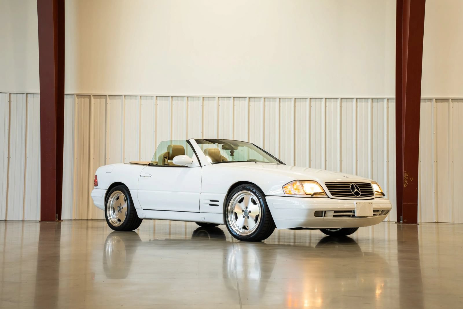 Used 1999 Mercedes-Benz SL 500 image 1