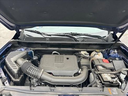 Certified 2023 GMC Acadia SLE w/ Driver Convenience Package AWD/4WD image 33