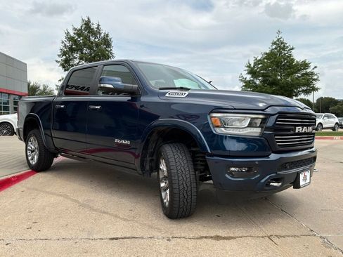 Used 2022 RAM 1500 Laramie w/ Laramie Southwest Edition AWD/4WD image 4