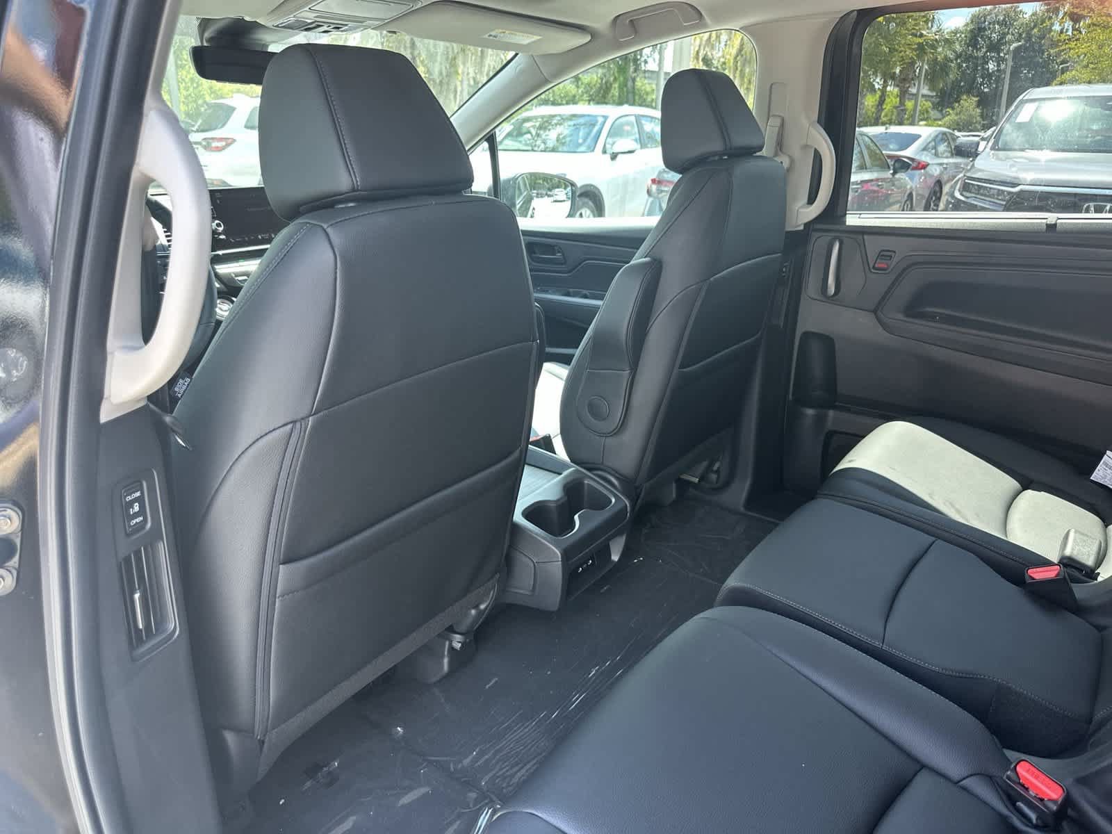 New 2027 Honda Odyssey EX-L image 14