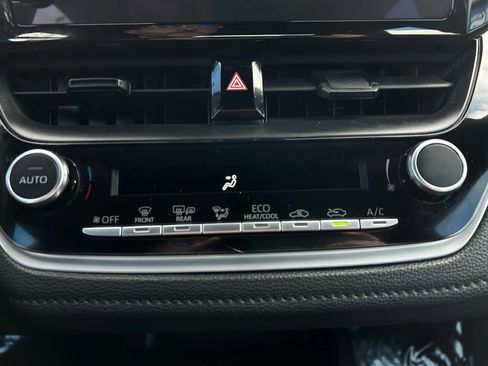 Used 2024 Toyota Corolla SE image 20