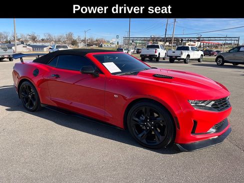 Used 2023 Chevrolet Camaro LT w/ RS Package image 8