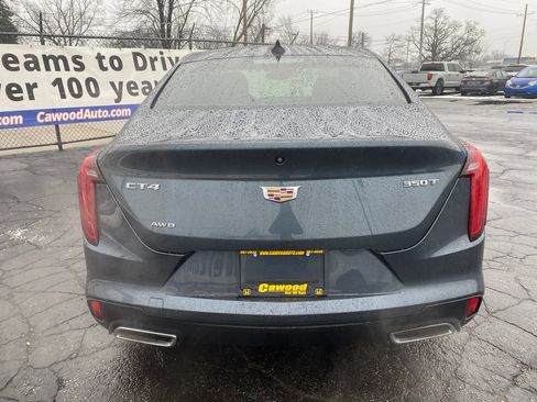 Used 2021 Cadillac CT4 Luxury image 3