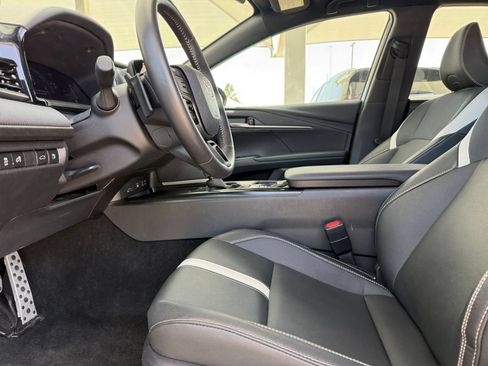 Used 2026 Toyota Camry SE FWD image 27