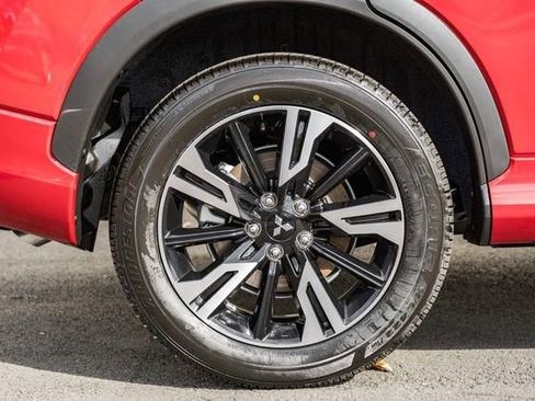 New 2026 Mitsubishi Eclipse Cross SEL image 18