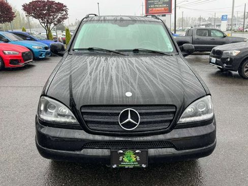 Used 2001 Mercedes-Benz ML 320 4MATIC image 9