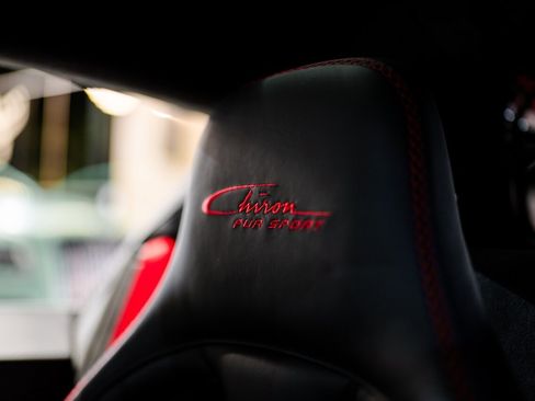 Used 2022 Bugatti Chiron Pur Sport image 39