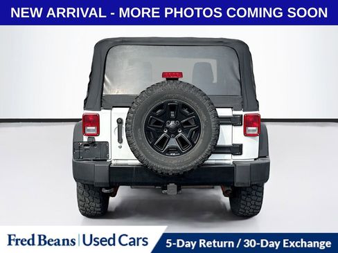 Used 2015 Jeep Wrangler Sport image 6