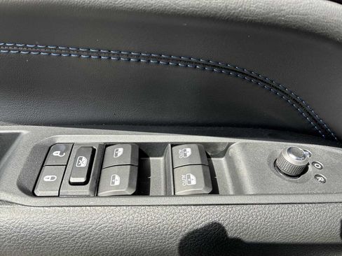 New 2026 Jeep Compass Latitude AWD/4WD image 15