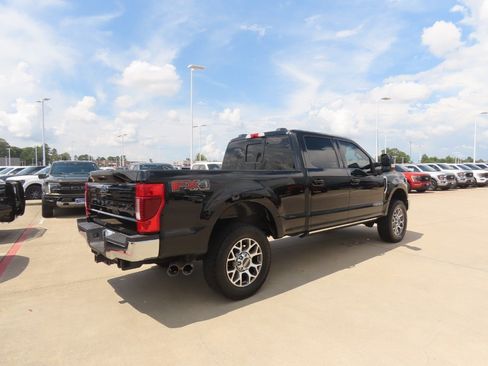 Used 2022 Ford F250 Lariat w/ Lariat Ultimate Package AWD/4WD image 11