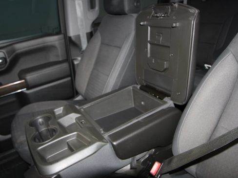 Used 2019 Chevrolet Silverado 1500 LT w/ All-Star Edition AWD/4WD image 17