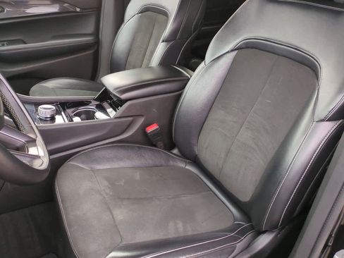 Used 2021 Jeep Grand Cherokee L Laredo image 14