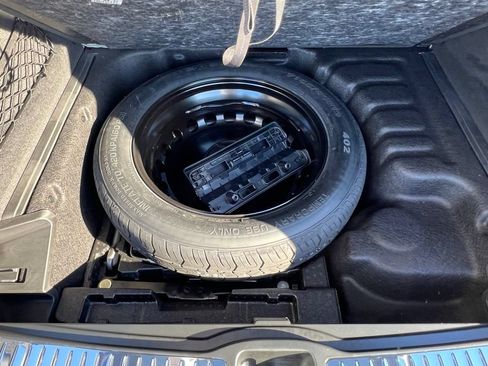 New 2026 Mercedes-Benz GLE 580 4MATIC image 35