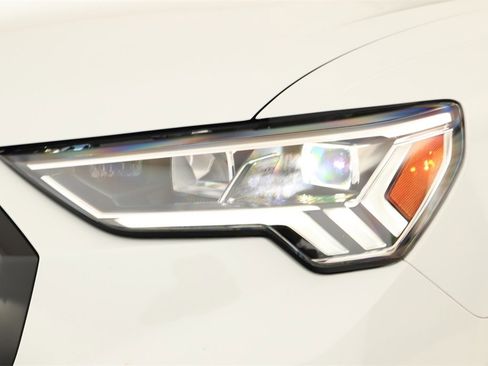 Certified 2025 Audi Q3 2.0T Premium Plus w/ Premium Plus Package image 35