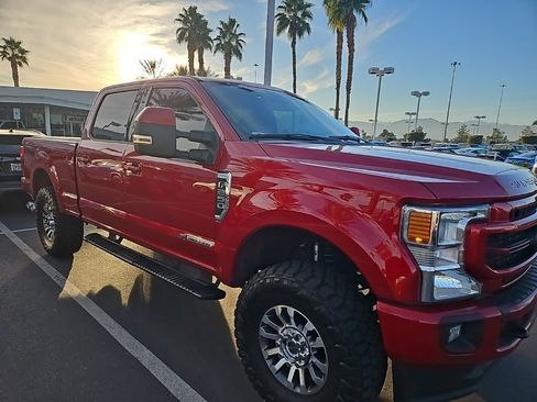 Used 2022 Ford F250 Lariat image 2