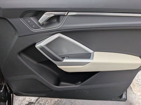 Used 2025 Audi Q3 2.0T Premium w/ Convenience Package image 33