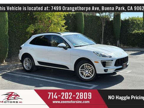 Used 2017 Porsche Macan AWD/4WD image 1