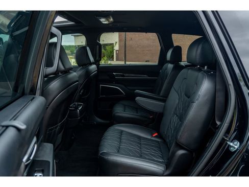 Used 2025 Kia Telluride AWD image 15