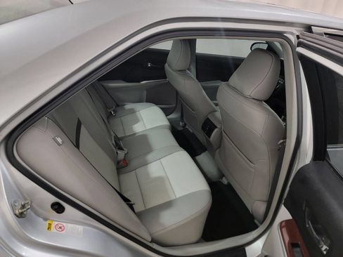 Used 2013 Toyota Camry XLE image 20