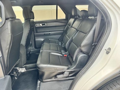 Used 2021 Ford Explorer 4WD Police Interceptor image 8