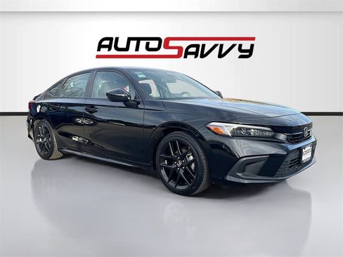 Used 2025 Honda Civic Sport image 1