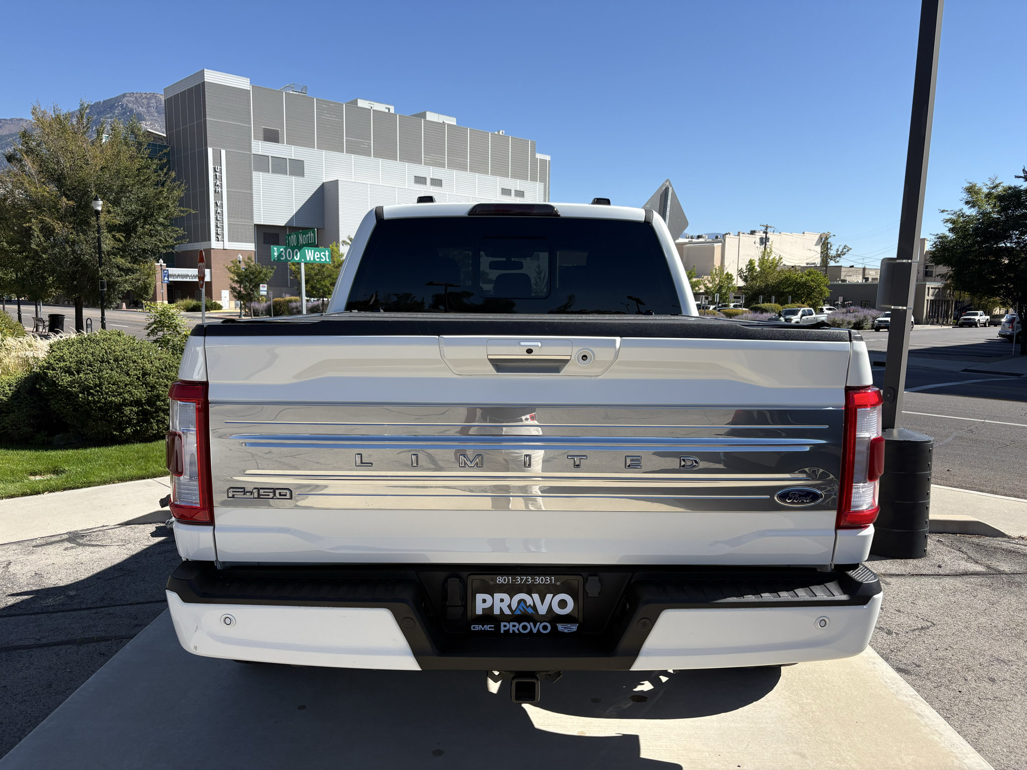 Used 2023 Ford F150 Limited AWD/4WD image 5