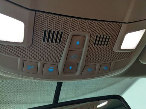 Used 2016 Ford Fusion SE w/ Equipment Group 202A image 32