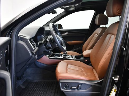 Certified 2023 Audi Q5 2.0T Premium Plus w/ Premium Plus Package AWD/4WD image 41