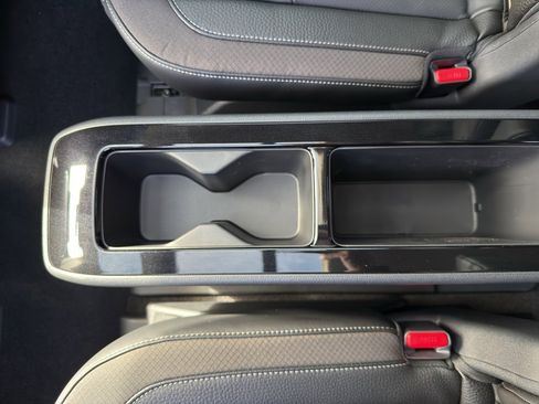 New 2026 Nissan Pathfinder SL image 30