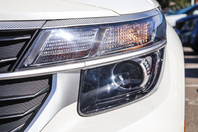 Used 2024 Kia Seltos LX AWD/4WD image 5