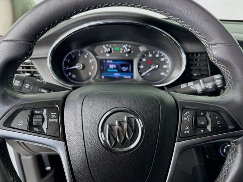 Used 2022 Buick Encore Preferred w/ Safety Package image 16