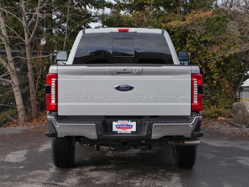 New 2026 Ford F250 XLT w/ XLT Premium Package image 25