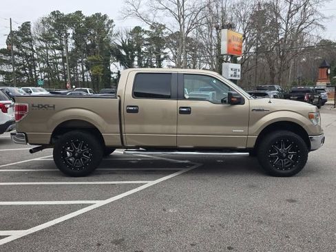 Used 2014 Ford F150 XLT w/ Equipment Group 302A Luxury image 6