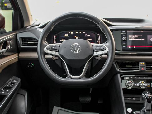 Used 2023 Volkswagen Taos SEL AWD/4WD image 27